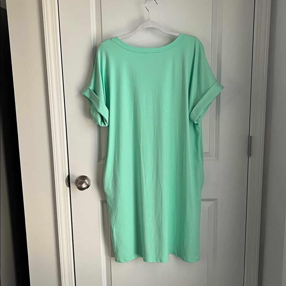 Zenana Outfitters Seafoam V-Neck Dress - Picture 2 of 5